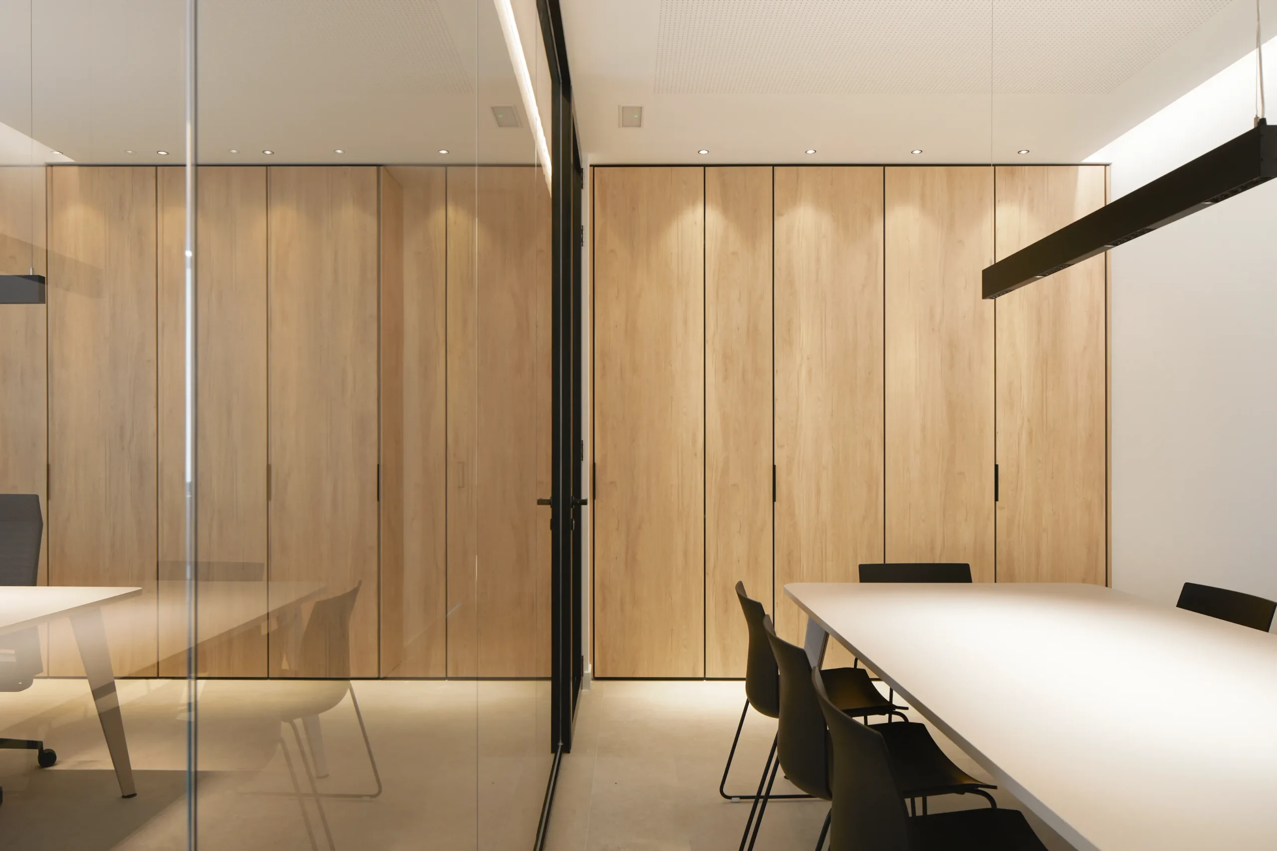 Oficinas con luz natural | The Terminal Hub